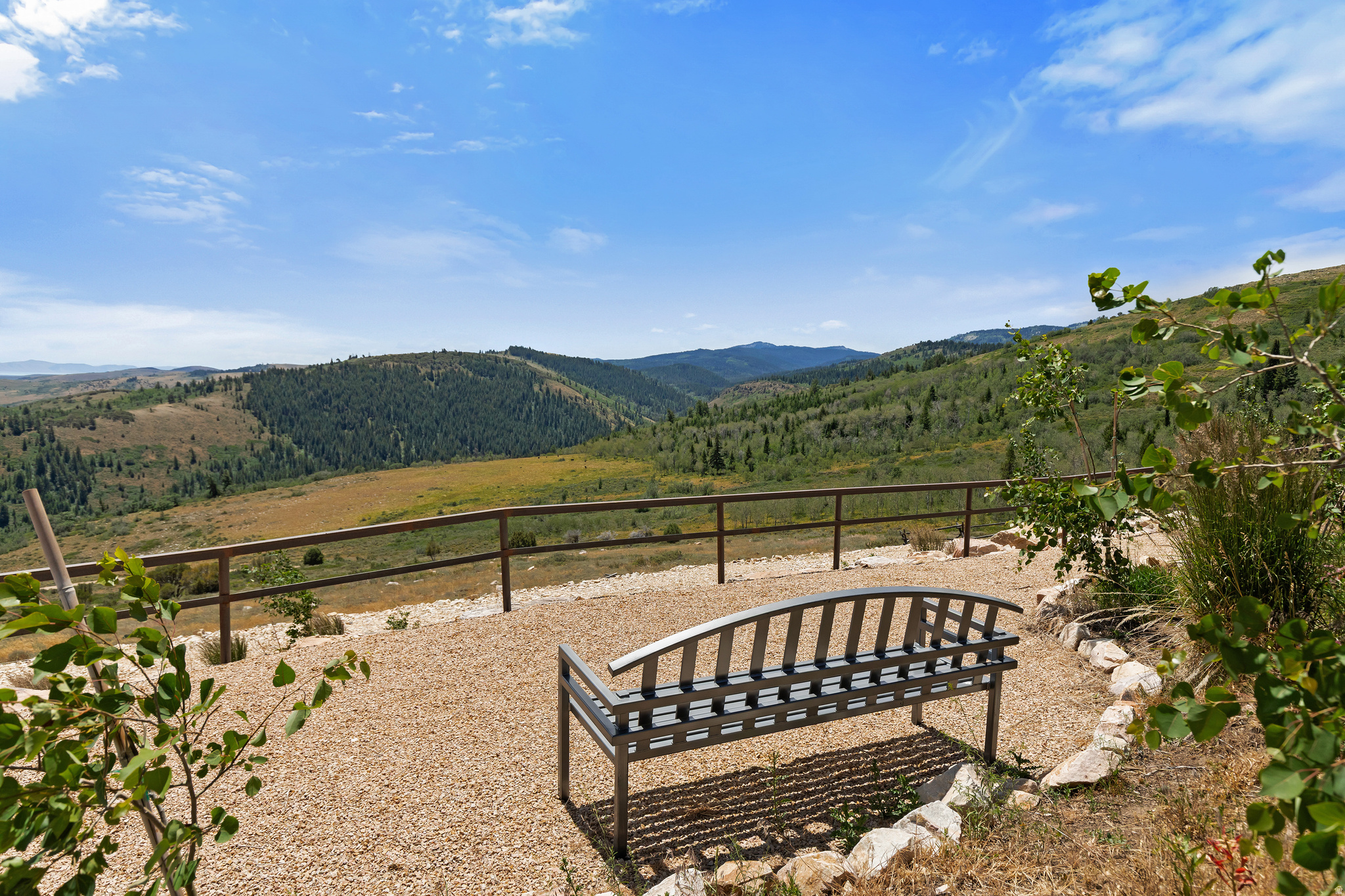 Set amid the breathtaking mountains of Bear Lake Valley, Liberty Ranch – image 40