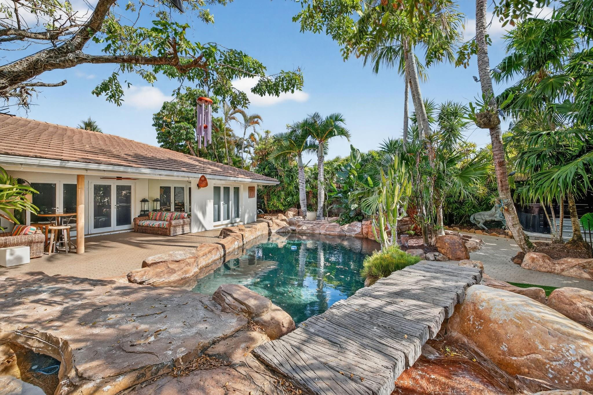 Rare & remarkable resort-style estate, set on an expansive lot in one – image 82