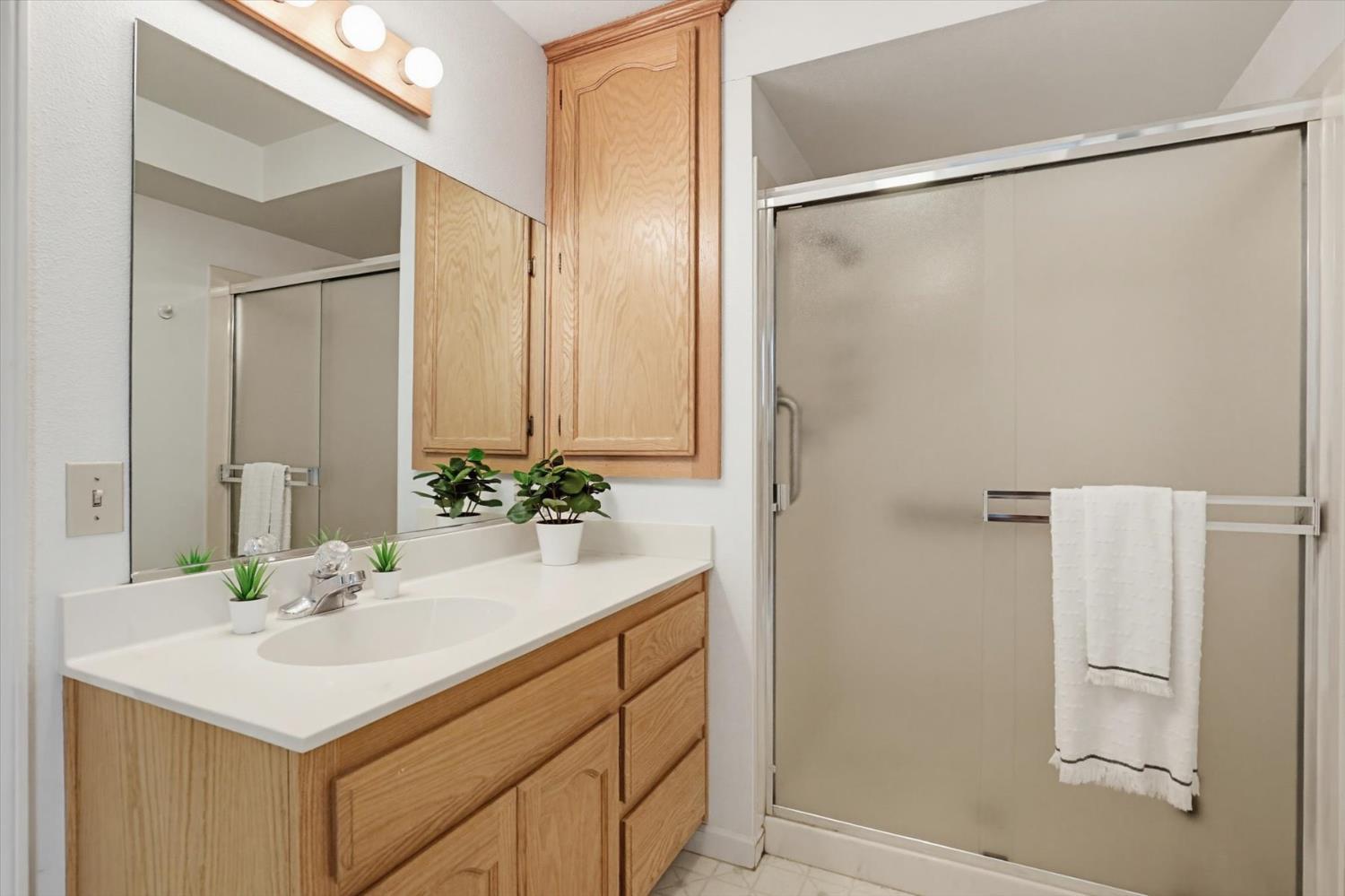 21349 21349 Leslie Drive, Grass Valley, California, 95945, USA, 4 Bedrooms Bedrooms, ,3 BathroomsBathrooms,Residential,For Sale,21349 Leslie Drive,226046586