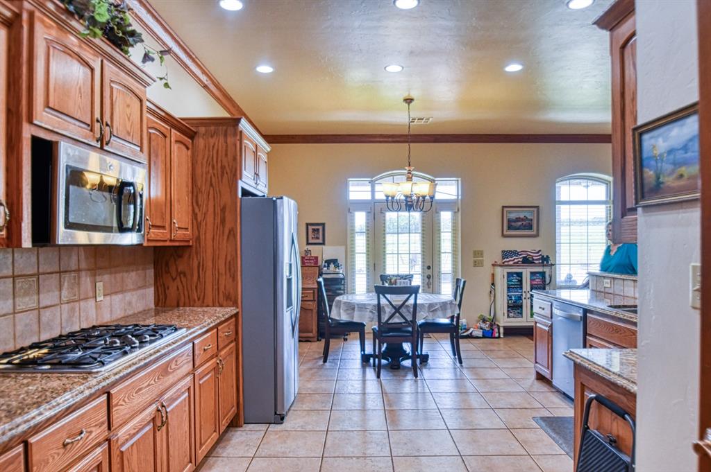 4001 4001 County Road 1520, Stratford, Oklahoma, 74872, USA, 4 Bedrooms Bedrooms, ,3 BathroomsBathrooms,Residential,For Sale,4001 County Road 1520,1235461