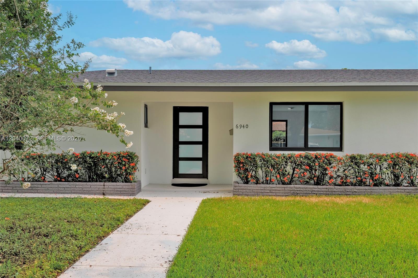 6940 6940 NW 6th St, Plantation, Florida, 33317, USA, 3 Bedrooms Bedrooms, ,2 BathroomsBathrooms,Residential,For Sale,6940 NW 6th St,A12040072