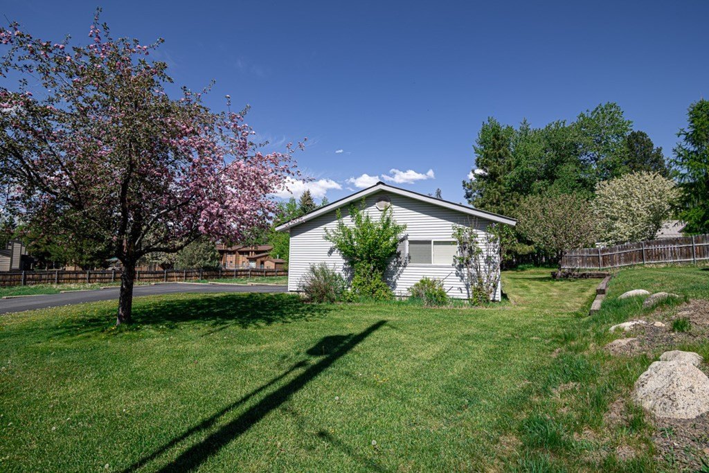 1605 1605 Lawrence Drive, McCall, Idaho, 83638, USA, 3 Bedrooms Bedrooms, ,1 BathroomBathrooms,Residential,For Sale,1605 Lawrence Drive,873d3972-1379-420d-9f20-d03e7d