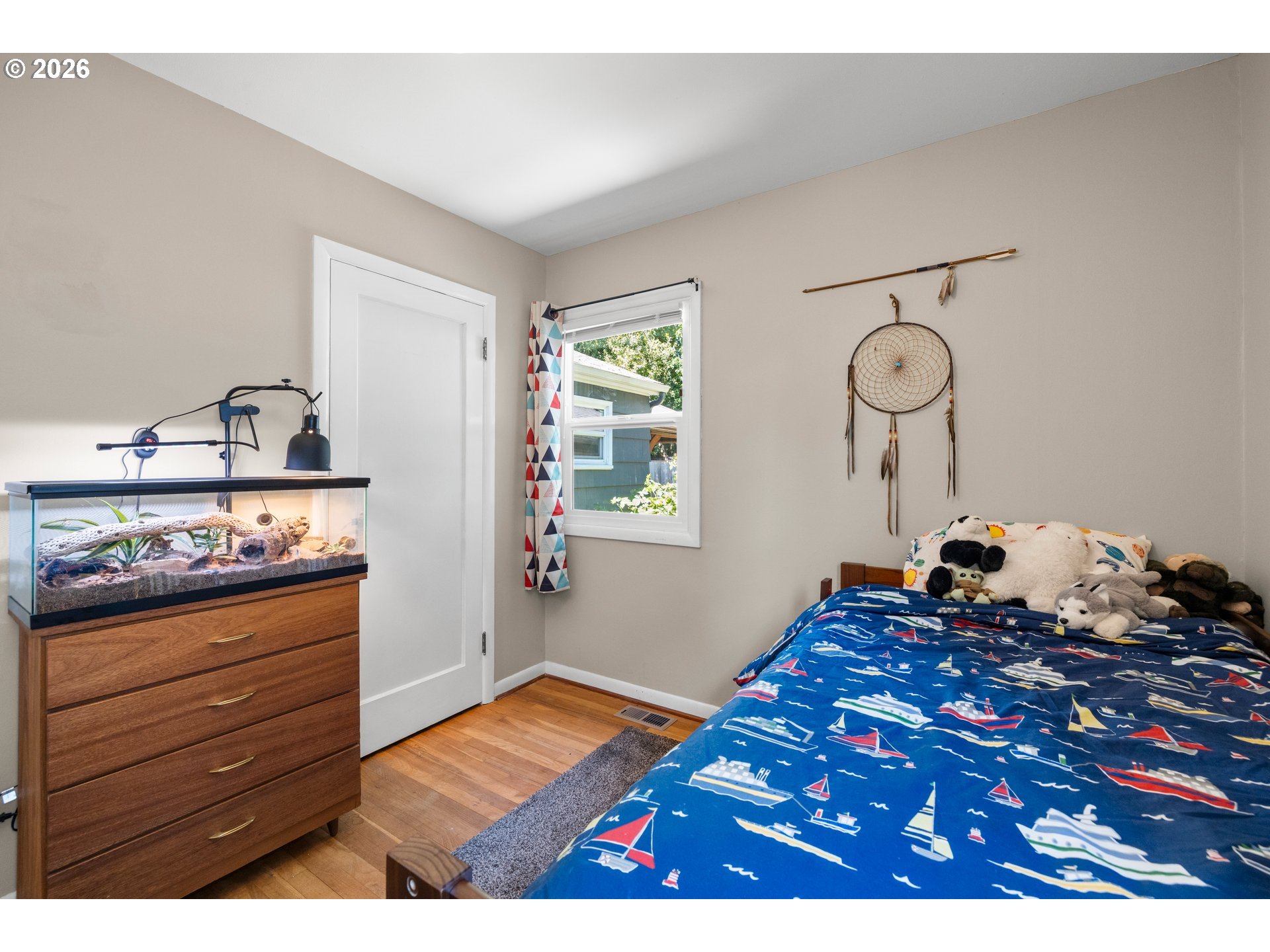 One-level living at its finest in the heart of Eastmoreland Heights! T – image 17