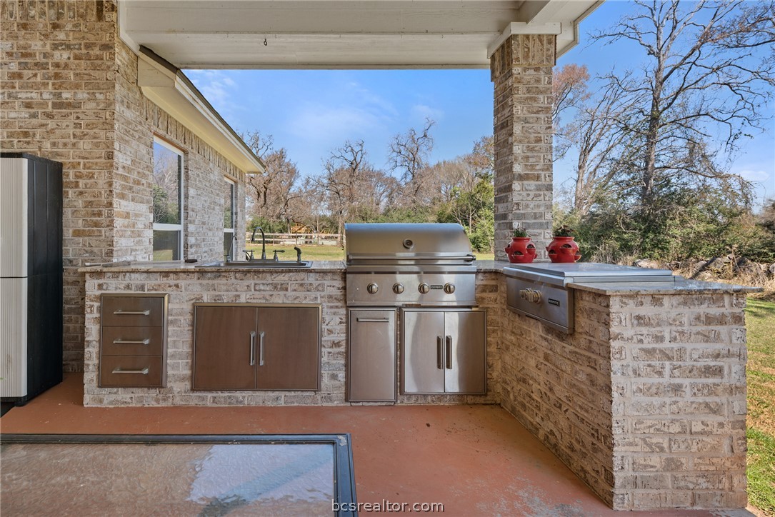 9066 9066 King Oaks Drive, Iola, Texas, 77861, USA, 3 Bedrooms Bedrooms, ,3 BathroomsBathrooms,Residential,For Sale,9066 King Oaks Drive,44059a7a-94ce-471a-a6a2-426d20