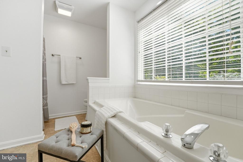 4145 4145 Running Quail Trail, Amissville, Virginia, 20106, USA, 3 Bedrooms Bedrooms, ,4 BathroomsBathrooms,Residential,For Sale,4145 Running Quail Trail,a0101371-3b9d-4316-80f8-affb95