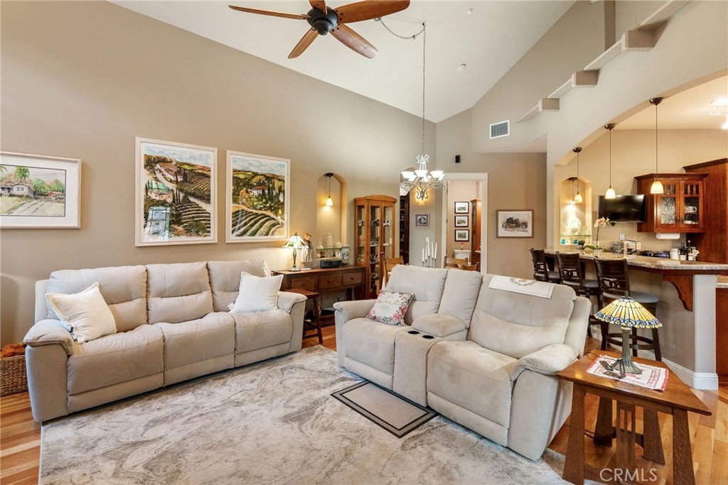Located on the desirable West Side of Paso Robles, this custom-built 2 – image 17