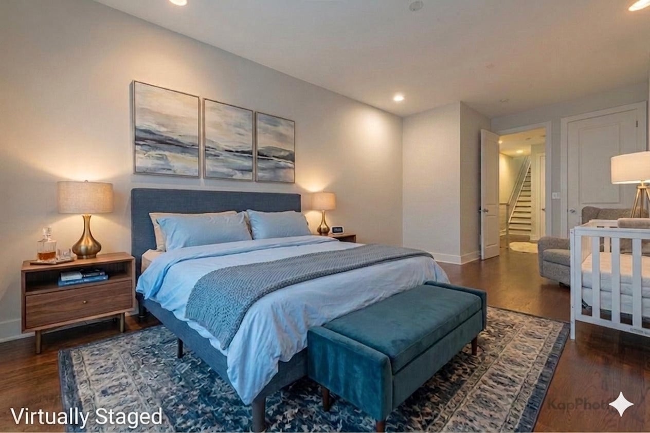 3839 3839 N Ashland Avenue #2, Chicago, Illinois, 60613, USA, 3 Bedrooms Bedrooms, ,2 BathroomsBathrooms,Residential,For Sale,3839 N Ashland Avenue #2,8c2415d9-76d4-4b30-9d1f-86ef71