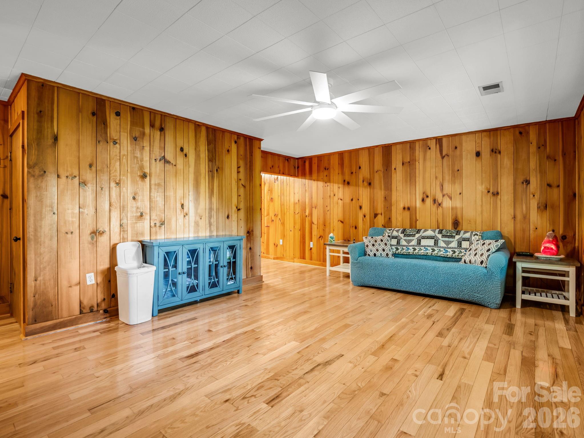 670 670 Cedar Creek Road, Lake Lure, North Carolina, 28746, USA, 3 Bedrooms Bedrooms, ,2 BathroomsBathrooms,Residential,For Sale,670 Cedar Creek Road,4382823