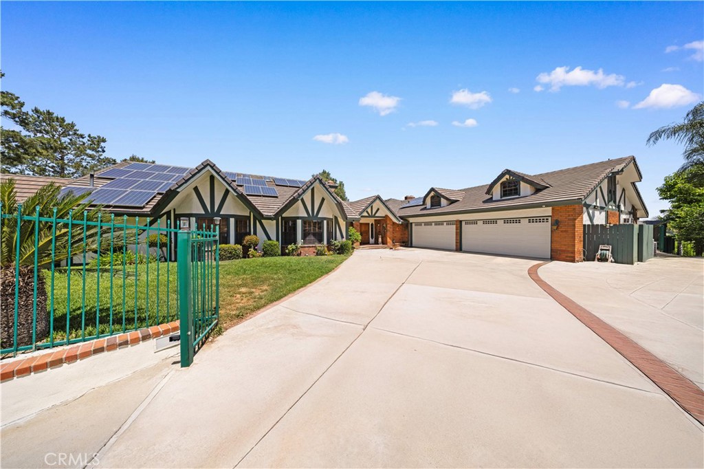 2360 2360 Oakleaf Canyon Road, Walnut, California, 91789, USA, 5 Bedrooms Bedrooms, ,5 BathroomsBathrooms,Residential,For Sale,2360 Oakleaf Canyon Road,CV25117462