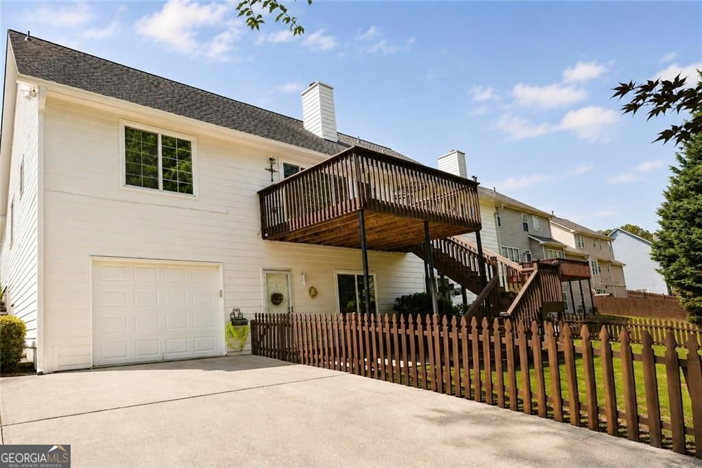 Home is Occupied - Please do not disturb the owners. Welcome to this s – image 51