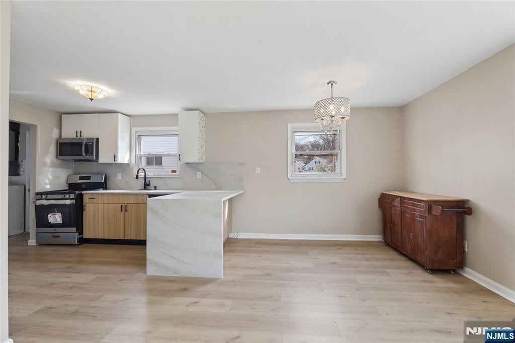478 478 Riverside Terrace, Rutherford, New Jersey, 07070, USA, 4 Bedrooms Bedrooms, ,2 BathroomsBathrooms,Residential,For Sale,478 Riverside Terrace,70a6501e-e6ff-4e27-9a4a-d2de66