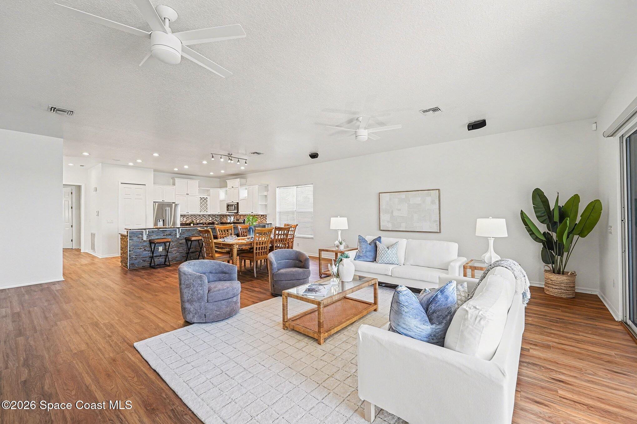 14215 14215 Bayshore Drive, Madeira Beach, Florida, 33708, USA, 3 Bedrooms Bedrooms, ,3 BathroomsBathrooms,Residential,For Sale,14215 Bayshore Drive,1067260