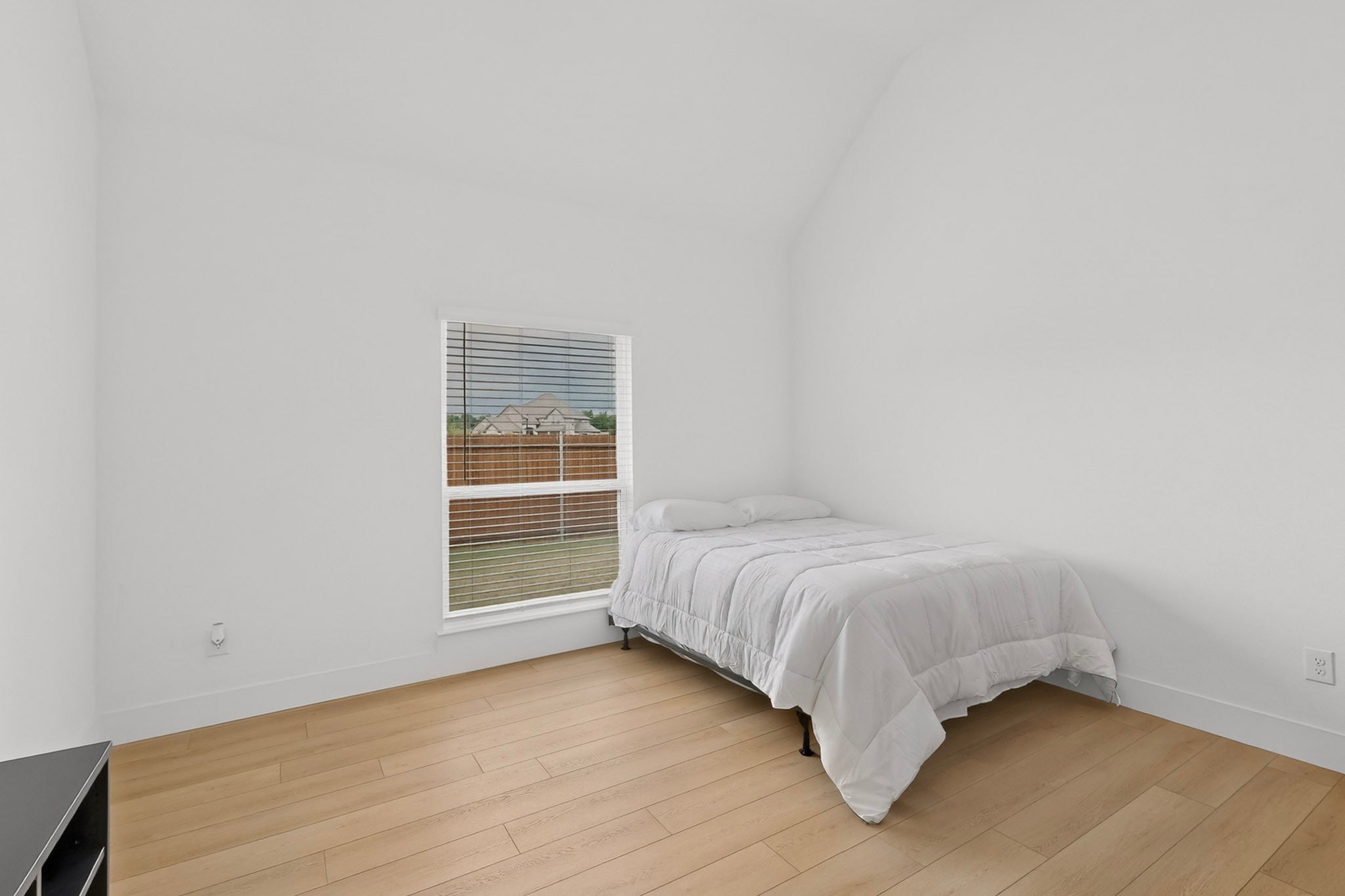 Discover the perfect blend of comfort, flexibility, and opportunity at – image 24