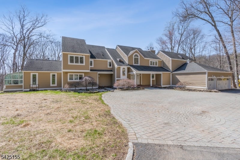 101 101 Rippling Brook Way, Bernardsville Boro, New Jersey, 07924, USA, 5 Bedrooms Bedrooms, ,6 BathroomsBathrooms,Residential,For Sale,101 Rippling Brook Way,577f9cd8-fa0c-47f1-aac6-9fba50