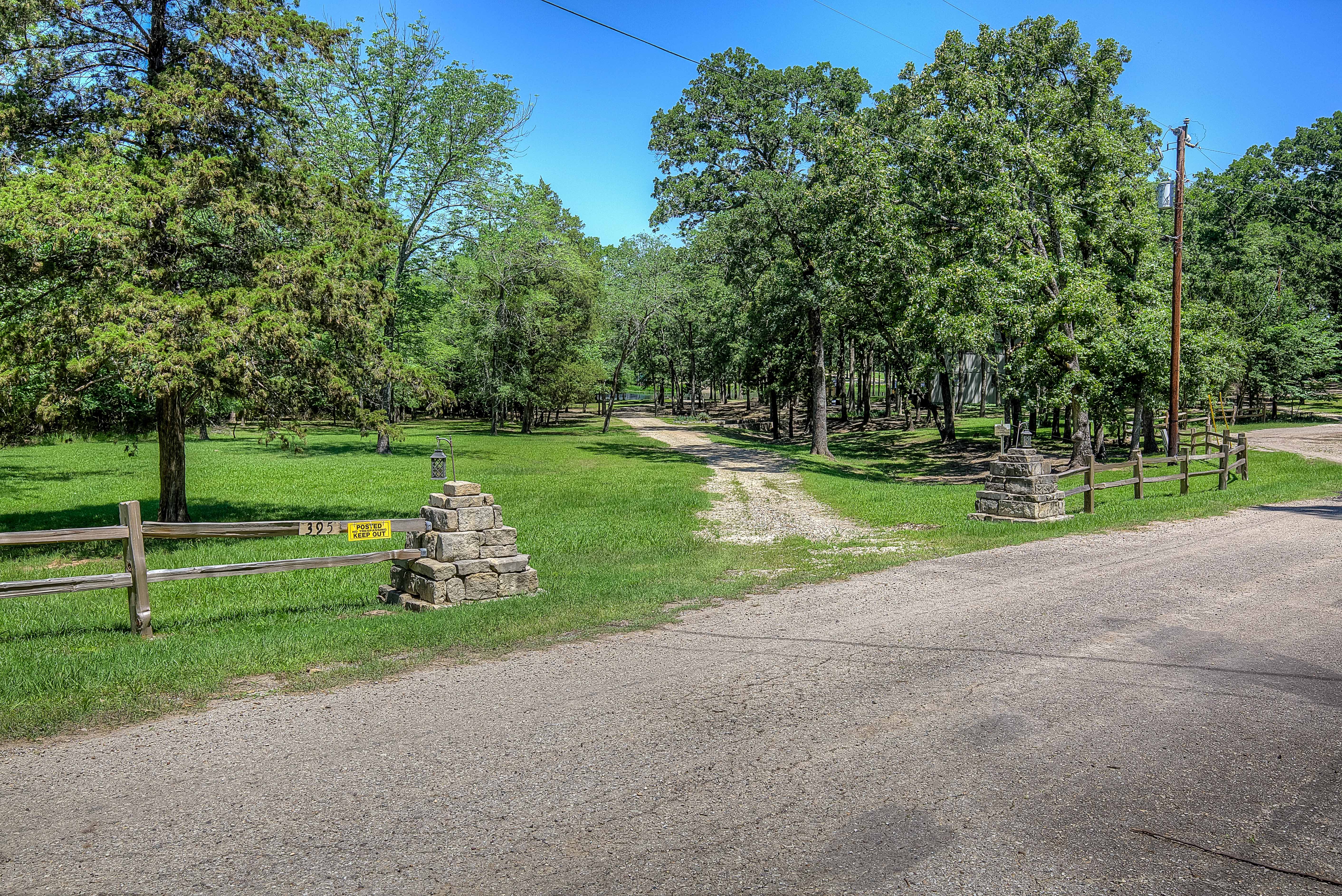 395 395 County Road 1780, Yantis, Texas, 75497, USA, 4 Bedrooms Bedrooms, ,2 BathroomsBathrooms,Residential,For Sale,395 County Road 1780,8e198a66-170e-4295-95f6-0c779d