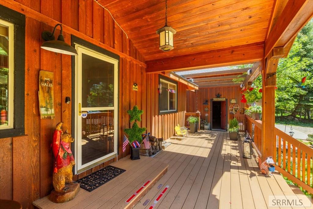 3883/3872 Lake Shore Drive, ISLAND PARK, Idaho, 83429, USA, 3 Bedrooms Bedrooms, ,3 BathroomsBathrooms,Residential,For Sale,3883/3872 Lake Shore Drive,2184558