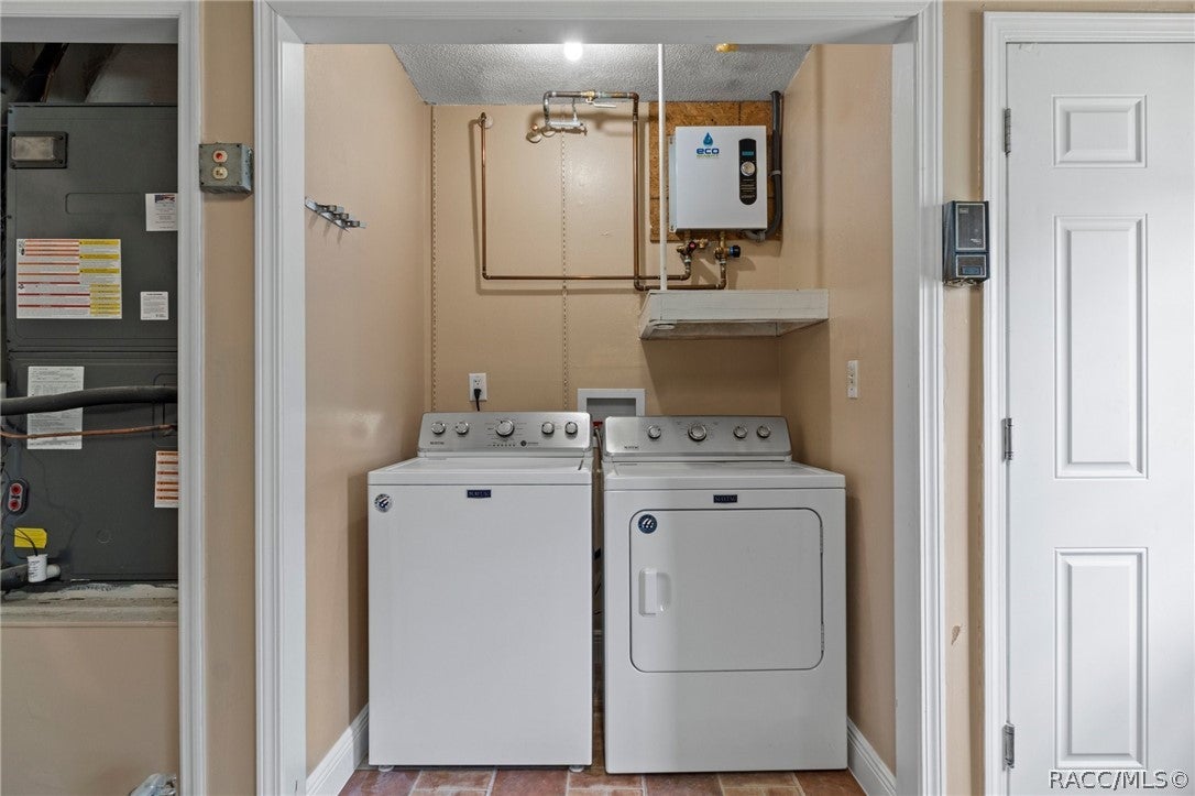 1400 1400 SE 5th Avenue, Crystal River, Florida, 34429, USA, 3 Bedrooms Bedrooms, ,2 BathroomsBathrooms,Residential,For Sale,1400 SE 5th Avenue,852812