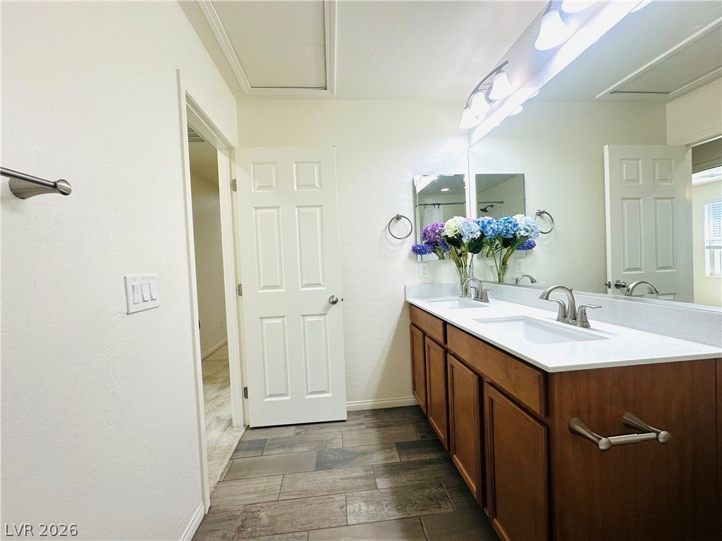 Welcome to your dream home in the prestigious Summerlin master-planned – image 28