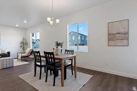 Dont miss this opportunity to own a newer 5-bedroom, 3-bath home in Ea – image 4