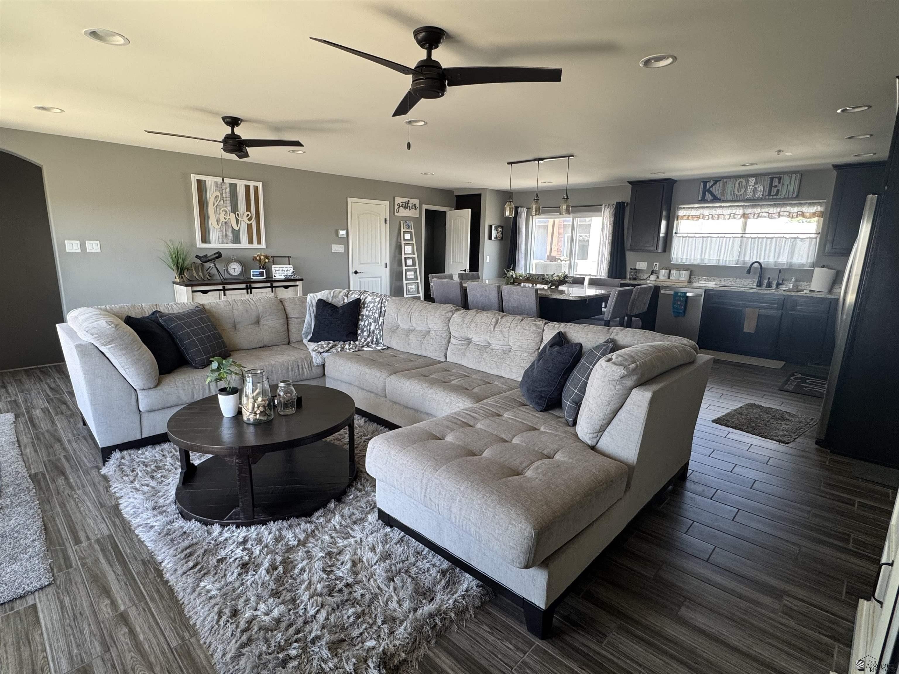 10405 10405 E TULE RD, Yuma, Arizona, 85365, USA, 3 Bedrooms Bedrooms, ,2 BathroomsBathrooms,Residential,For Sale,10405 E TULE RD,20262171