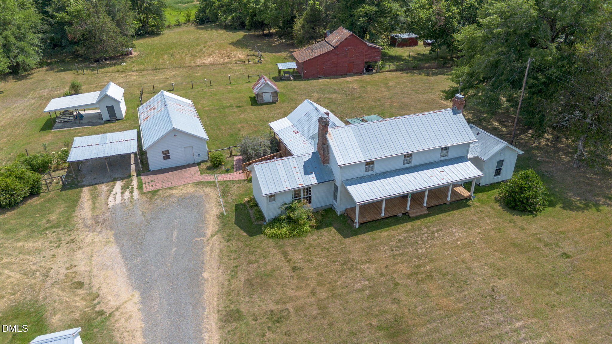 2204 2204 Us-158, Oxford, North Carolina, 27565, USA, 2 Bedrooms Bedrooms, ,2 BathroomsBathrooms,Residential,For Sale,2204 Us-158,10175135