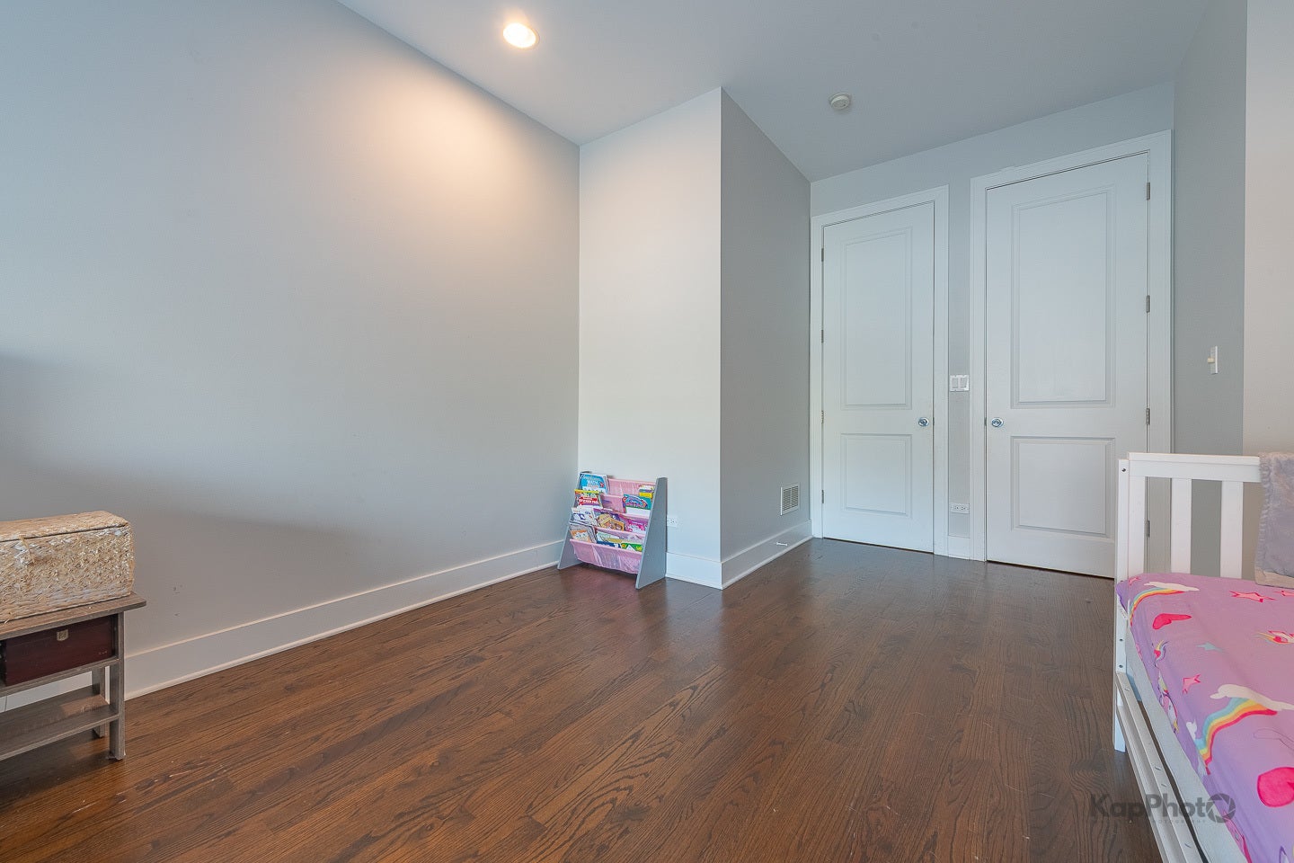 3839 3839 N Ashland Avenue #2, Chicago, Illinois, 60613, USA, 3 Bedrooms Bedrooms, ,2 BathroomsBathrooms,Residential,For Sale,3839 N Ashland Avenue #2,8c2415d9-76d4-4b30-9d1f-86ef71