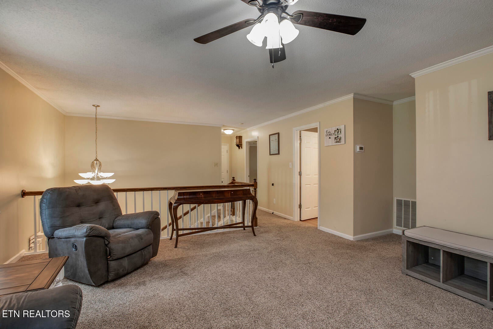 Are you looking for a wonderful home in a desired subdivision in a gre – image 29