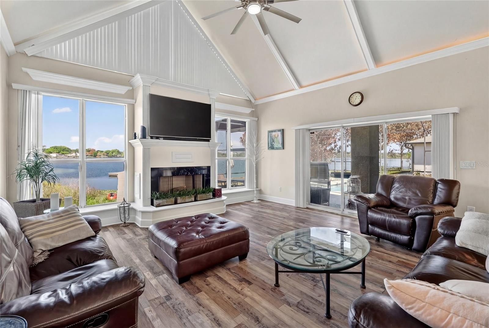 1028 1028 S LAKE MARIAM Drive, WINTER HAVEN, Florida, 33884, USA, 3 Bedrooms Bedrooms, ,3 BathroomsBathrooms,Residential,For Sale,1028 S LAKE MARIAM Drive,P4938222