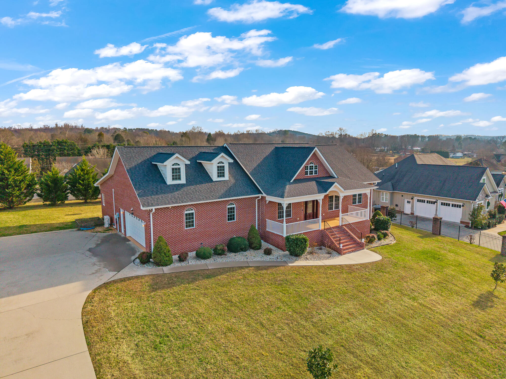 504 504 Lynnwood Drive, Athens, Tennessee, 37303, USA, 4 Bedrooms Bedrooms, ,4 BathroomsBathrooms,Residential,For Sale,504 Lynnwood Drive,20260134
