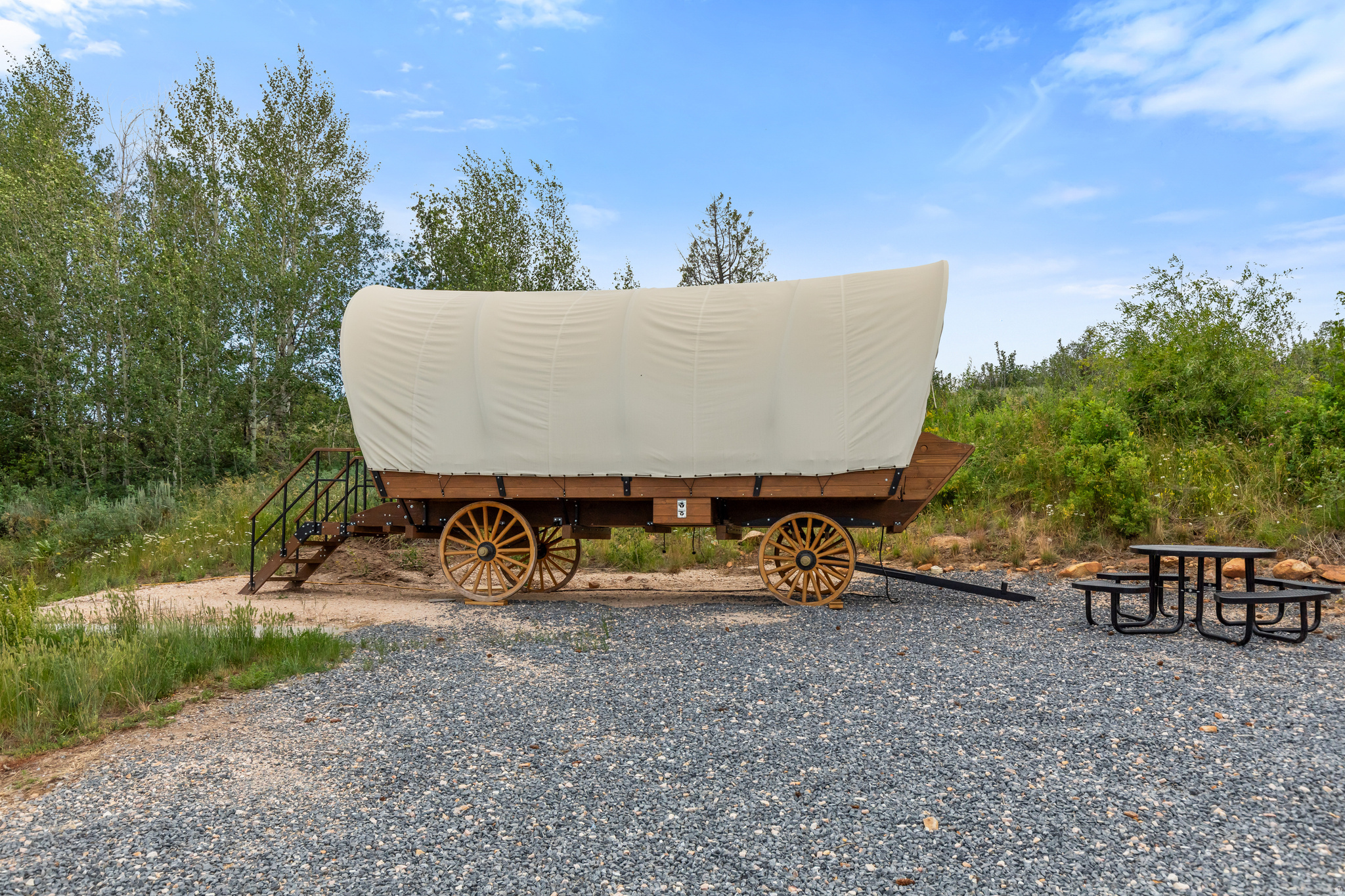Set amid the breathtaking mountains of Bear Lake Valley, Liberty Ranch – image 51