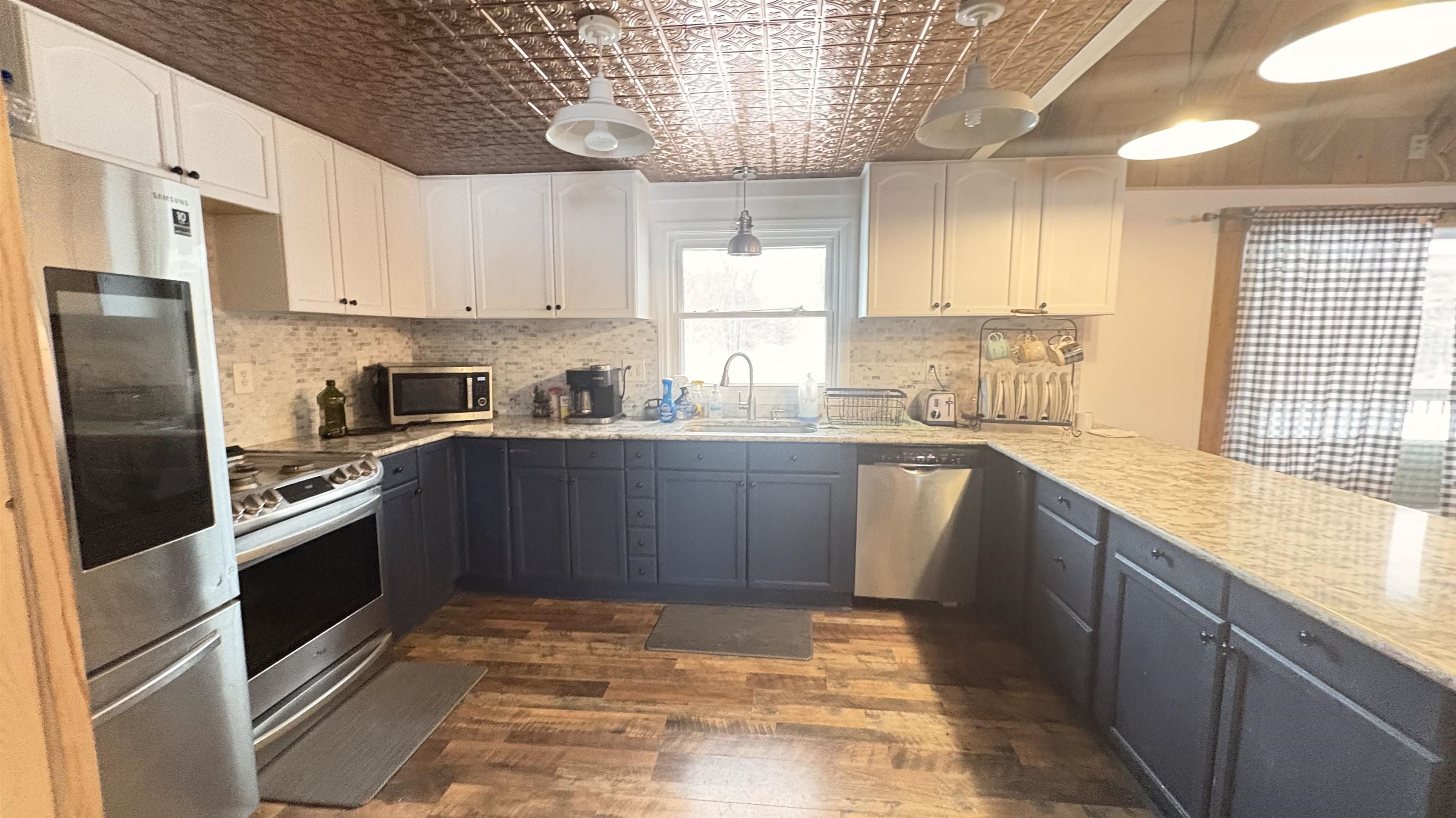 11239 11239 N Loomis, 4, Clare, Michigan, 48617, USA, 11 Bedrooms Bedrooms, ,13 BathroomsBathrooms,Residential,For Sale,11239 N Loomis , 4,a69be9bc-94de-486f-906f-c7f3dd
