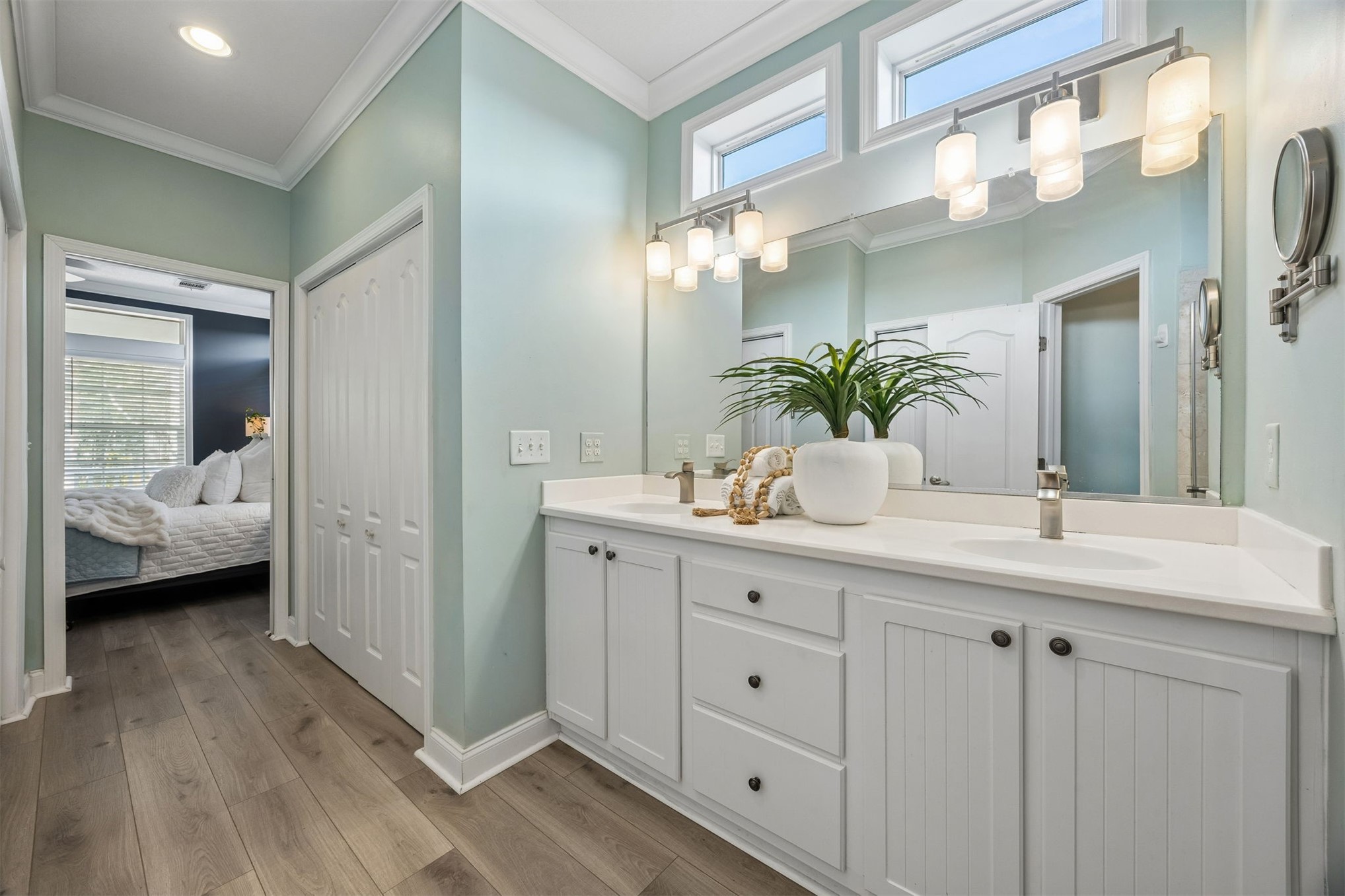 NATURE-FILLED, WALKABLE, AND UNLIKE ANYTHING ELSE ON AMELIA ISLAND, Am – image 36