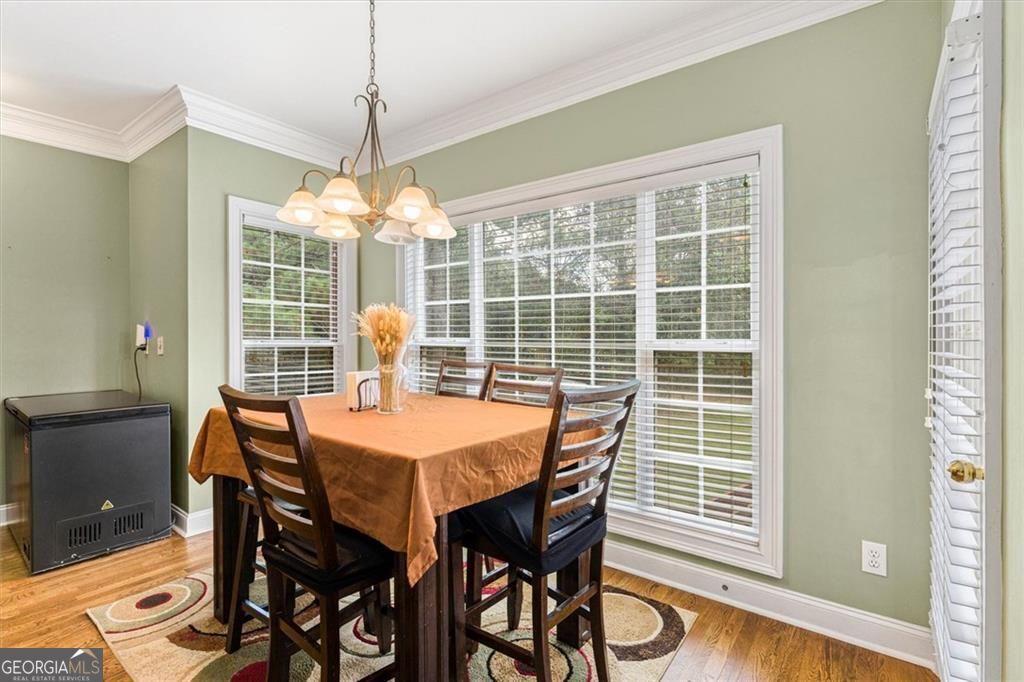 Welcome to 101 Lumby Lane, a stunning 4-sided brick residence in the s – image 29