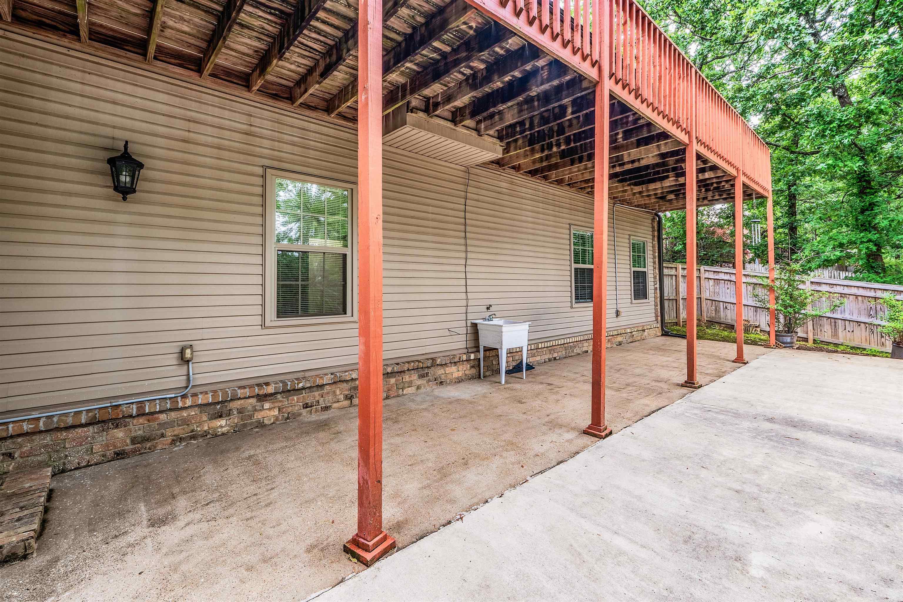 112 112 Miramar Drive, Maumelle, Arkansas, 72113, USA, 4 Bedrooms Bedrooms, ,3 BathroomsBathrooms,Residential,For Sale,112 Miramar Drive,26017475