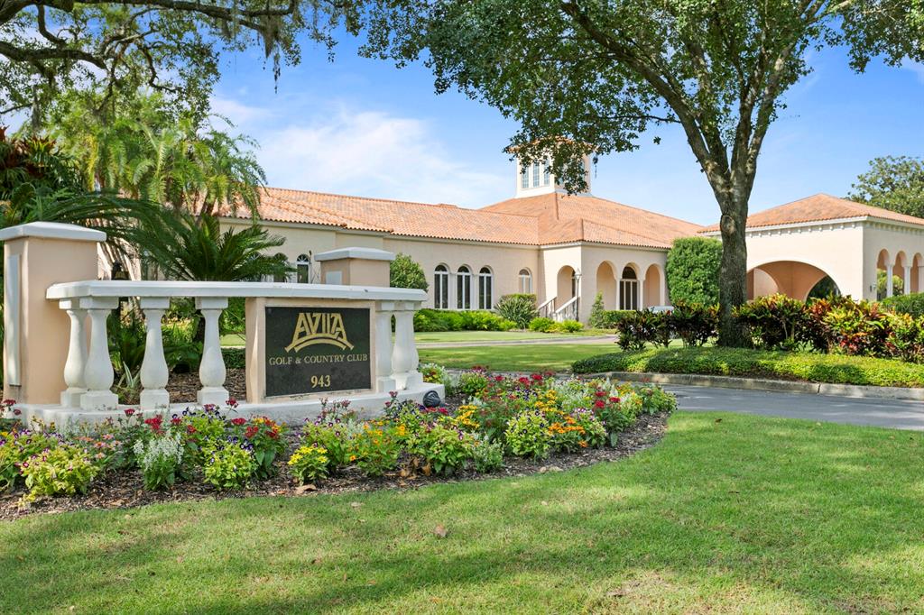 This spectacular custom executive home is situated in Avila, Tampa Bay – image 46