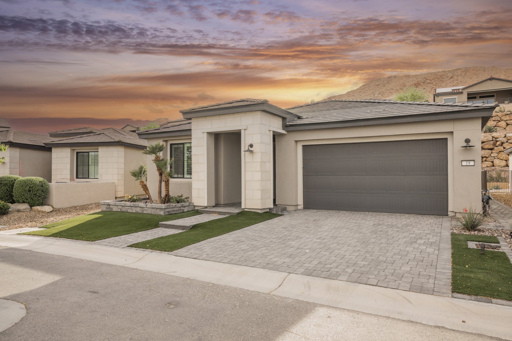Desert Ivy Ln, Henderson, NV 89011