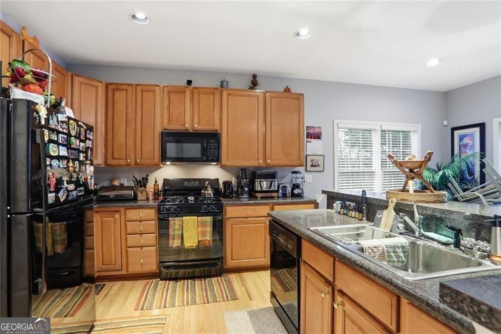 Seller willing to contribute up to $15,000 in seller concessions with – image 12