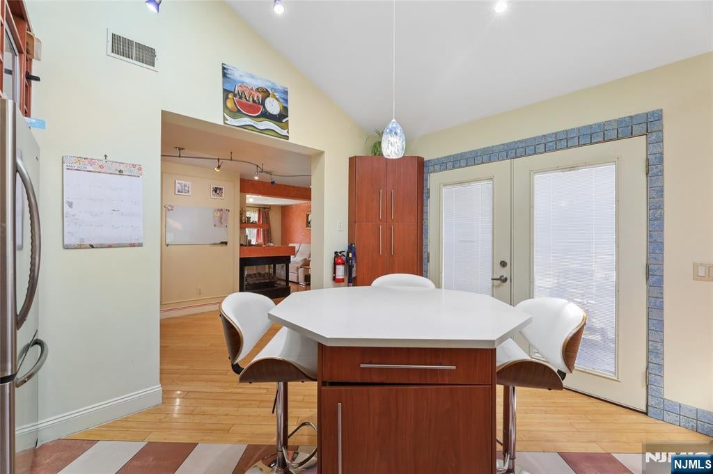 29-07 Fair Lawn Avenue, Fair Lawn, New Jersey, 07410, USA, 4 Bedrooms Bedrooms, ,4 BathroomsBathrooms,Residential,For Sale,29-07 Fair Lawn Avenue,26016016