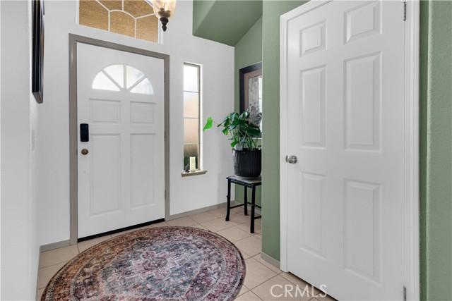 Charming, comfortable, and move-in readythis beautifully updated 3 bed – image 6