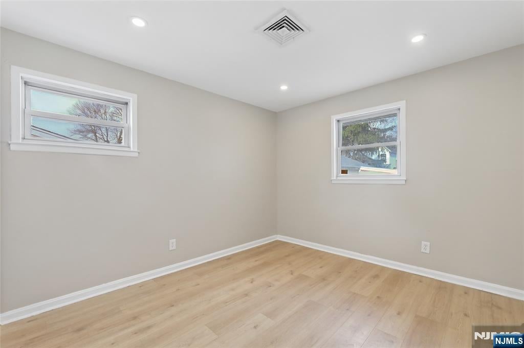 478 478 Riverside Terrace, Rutherford, New Jersey, 07070, USA, 4 Bedrooms Bedrooms, ,2 BathroomsBathrooms,Residential,For Sale,478 Riverside Terrace,70a6501e-e6ff-4e27-9a4a-d2de66