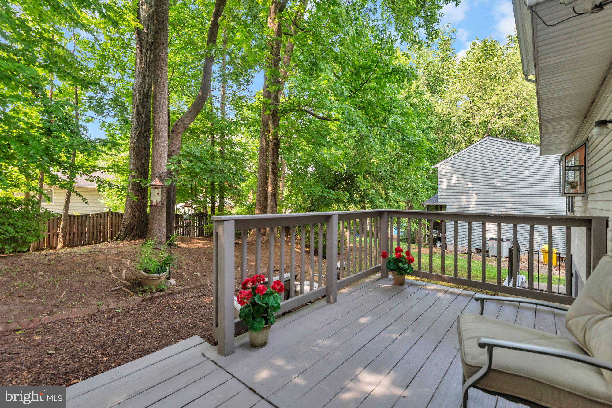 Well Cared for Home in Foxmoor located in a Cul-De-Sac. Fresh Paint, W – image 31