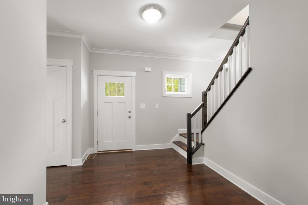 2518 2518 Regency Drive, Fredericksburg, Virginia, 22408, USA, 4 Bedrooms Bedrooms, ,3 BathroomsBathrooms,Residential,For Sale,2518 Regency Drive,49436936-5304-4a29-b54b-3634db