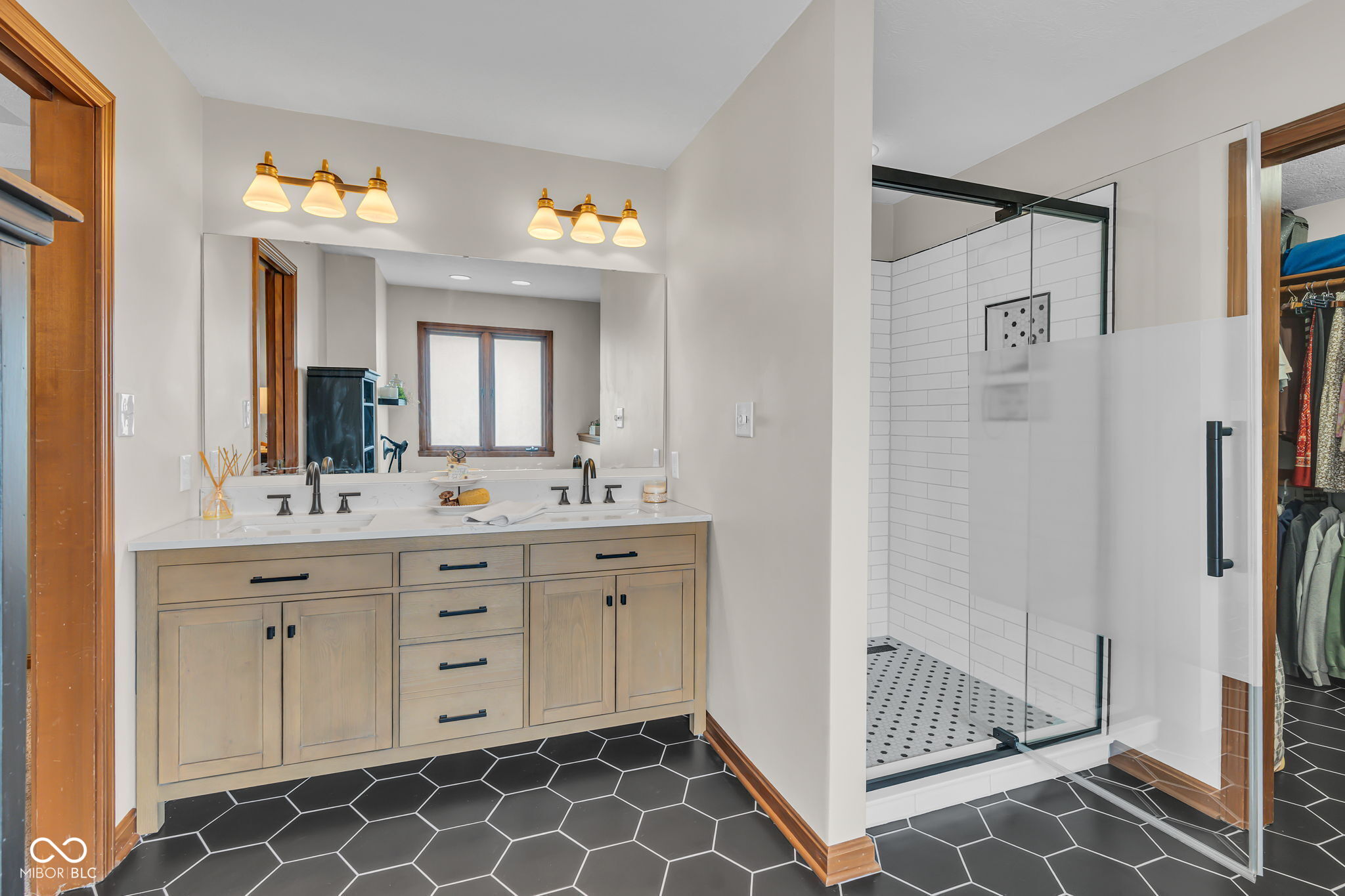 Step inside and instantly feel at home in this custom brick Cape Cod n – image 17
