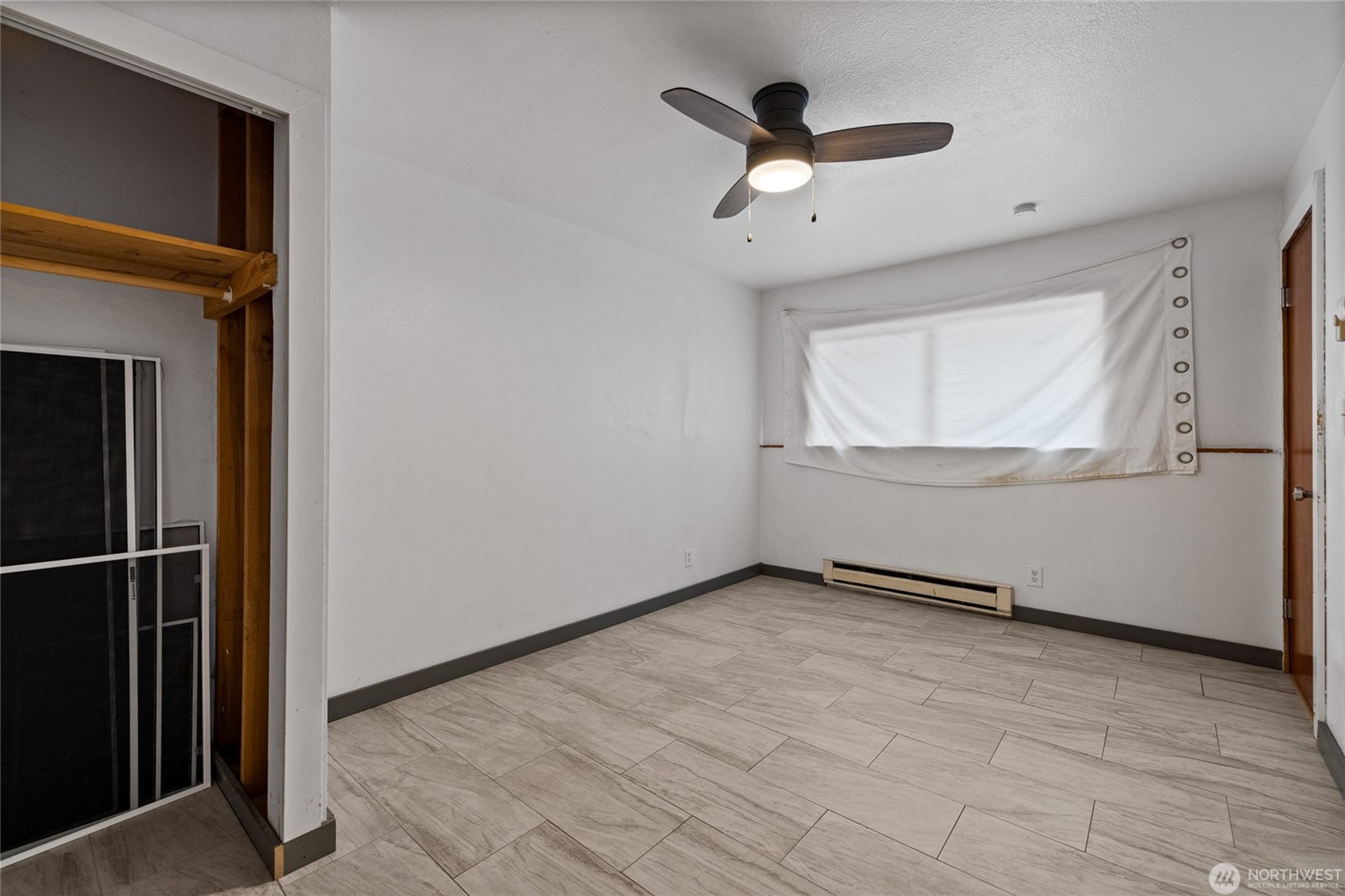 Rare opportunity to enjoy space, flexibility, and income potential on – image 13