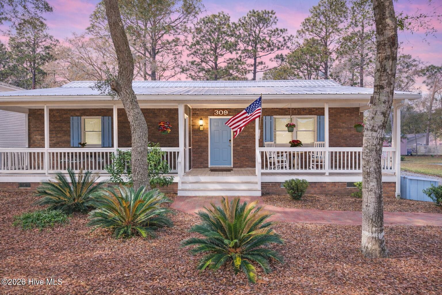 309 309 NE 41st Street, Oak Island, North Carolina, 28465, USA, 3 Bedrooms Bedrooms, ,2 BathroomsBathrooms,Residential,For Sale,309 NE 41st Street,49209beb-45bc-4bc2-9999-eeaeb4