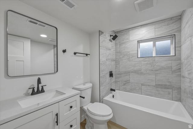 This home is move-in ready! Extra kitchen for extra income. New roof! – image 25