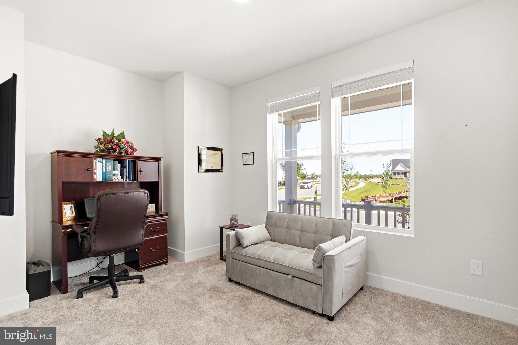 HOME SWEET HOME! Like new beauty situated on a corner lot, in sought – image 7