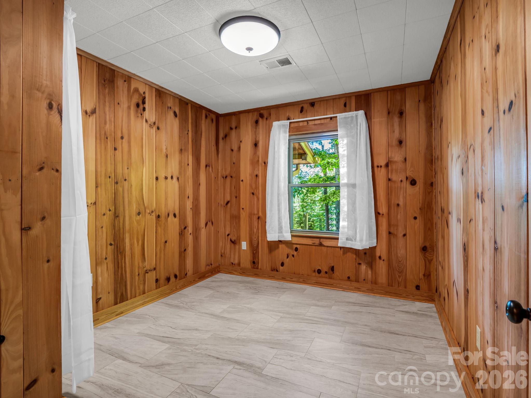 670 670 Cedar Creek Road, Lake Lure, North Carolina, 28746, USA, 3 Bedrooms Bedrooms, ,2 BathroomsBathrooms,Residential,For Sale,670 Cedar Creek Road,4382823
