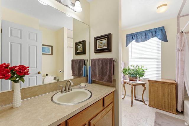 Welcome home to this beautifully well-kept East Bench gem, perfectly s – image 16