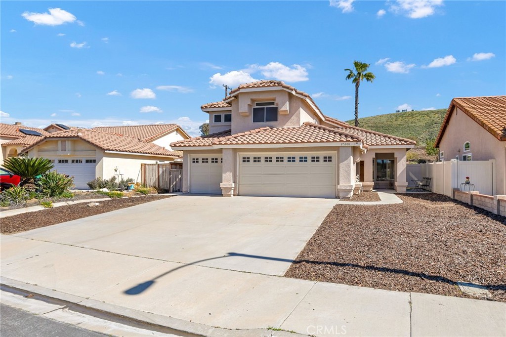 25300 25300 Corte Sombrero, Murrieta, California, 92563, USA, 4 Bedrooms Bedrooms, ,3 BathroomsBathrooms,Residential,For Sale,25300 Corte Sombrero,60e58890-9b5d-40d9-ac88-ac6646
